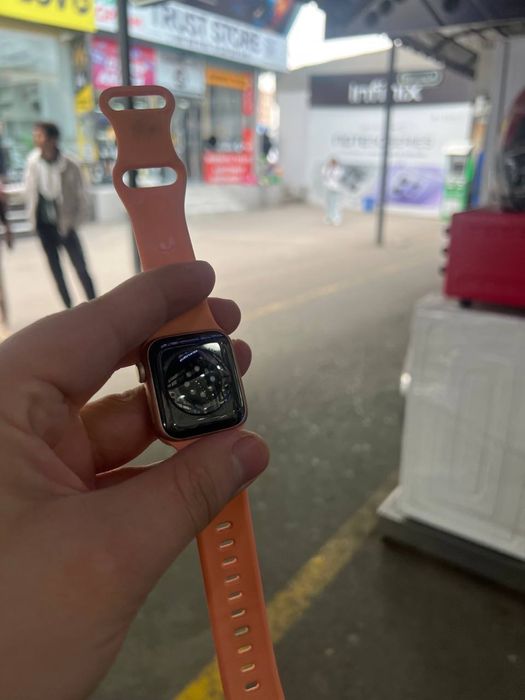 iWatch 6.40 org Apple Watch