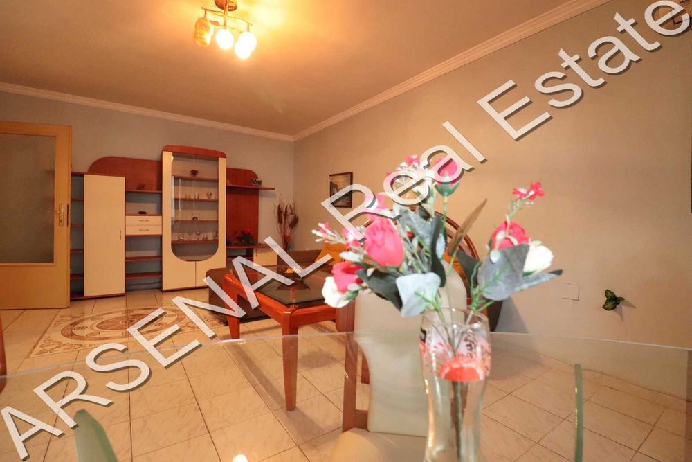 Дава се под наем Двустаен апартамент в София, Лозенец - 80 кв.м за 598.23 € - Снимка #3