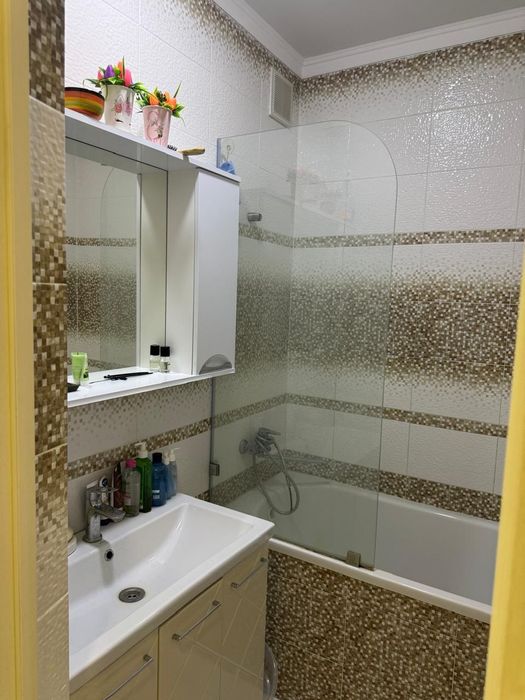 Продам 2х ком квартиру