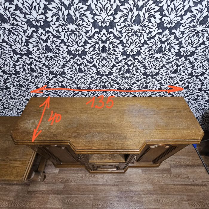 Комод и журнальный стол