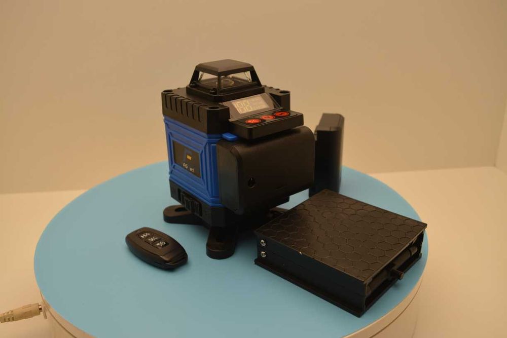 Clearance include două Lithium Batteries  Promotie Nivela fascicul laser verde 4D 16 lini telecomanda inclusa  New Nivelă laser kkamoon 16 linii 4D fa
