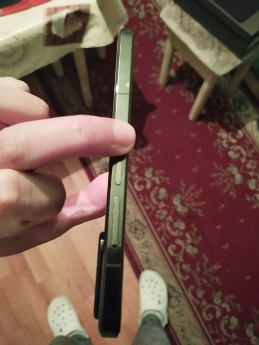 Продам xiaomi 13