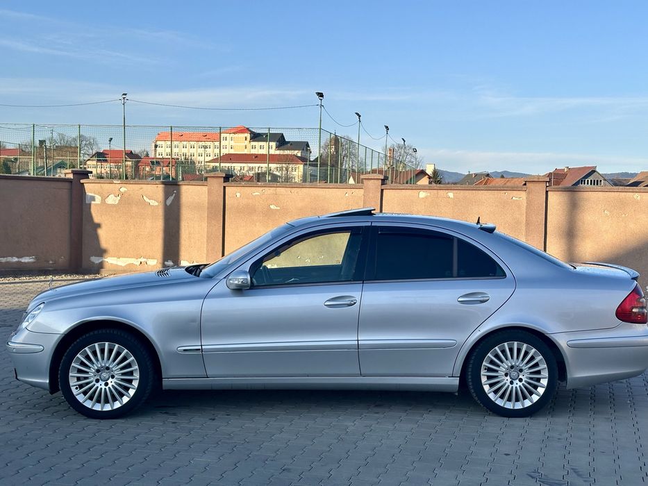MERCEDES-BENZ E-Class 2005 — imagine 3