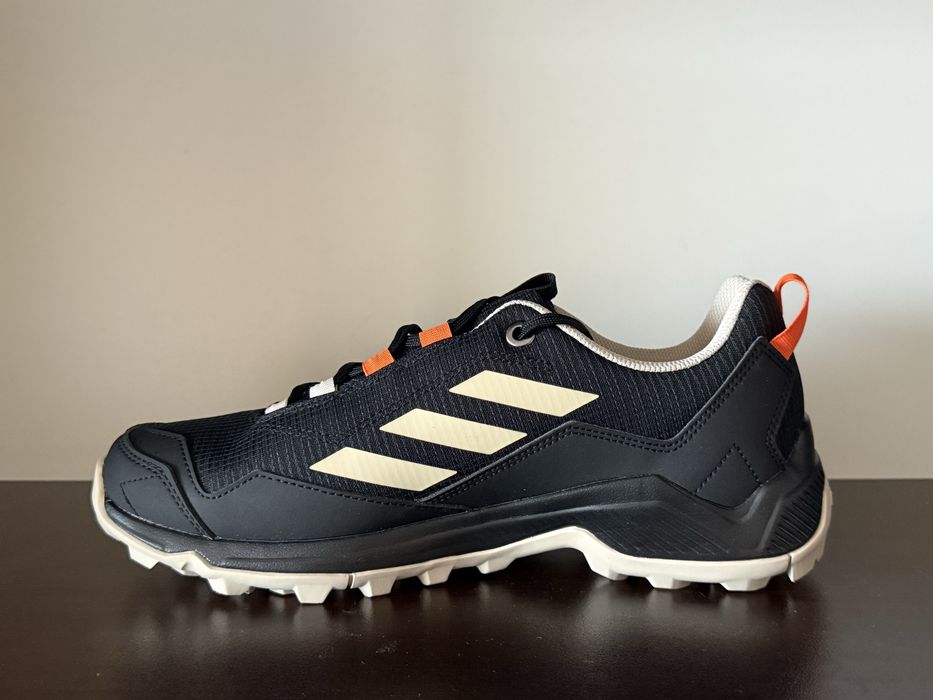 ADIDAS Terrex Eastrail GORE-TEX Налични 40.5н 25.5см 41н 26см Стелка