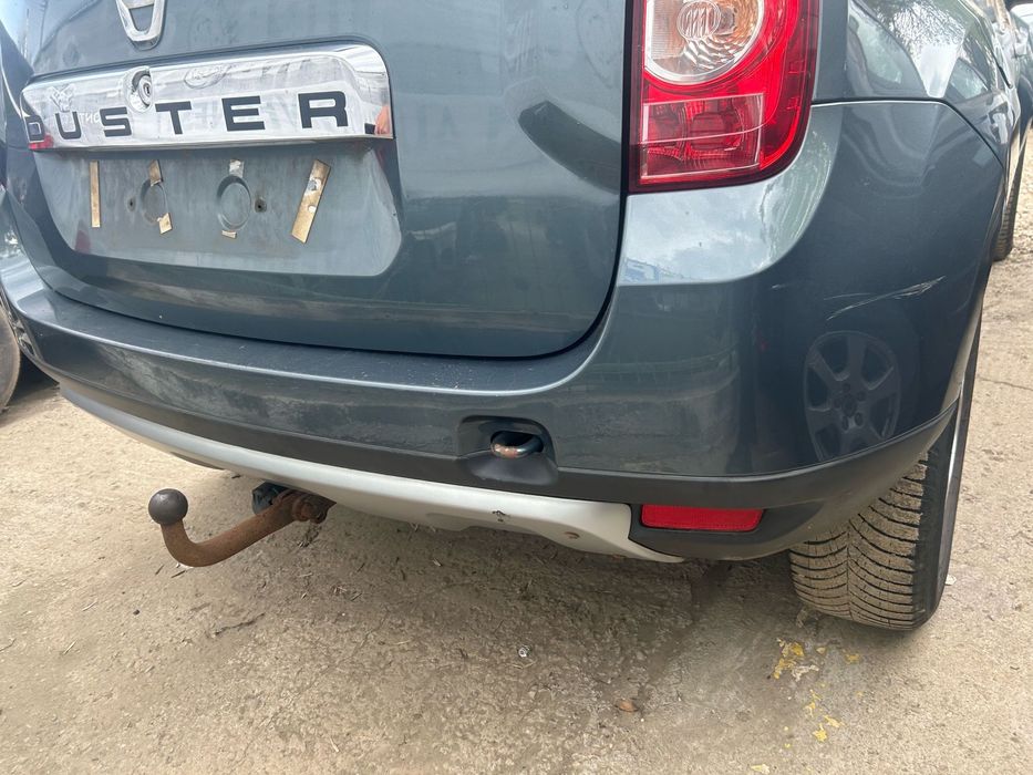 Aripă dreapta spate Dacia Duster