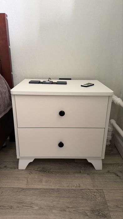 Шкаф для одежды белый