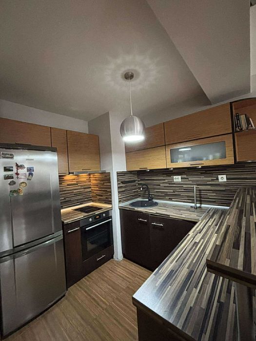 Продава се Двустаен апартамент в Пловдив, Христо Смирненски - 70 кв.м за 1020 €/кв.м - Снимка #2