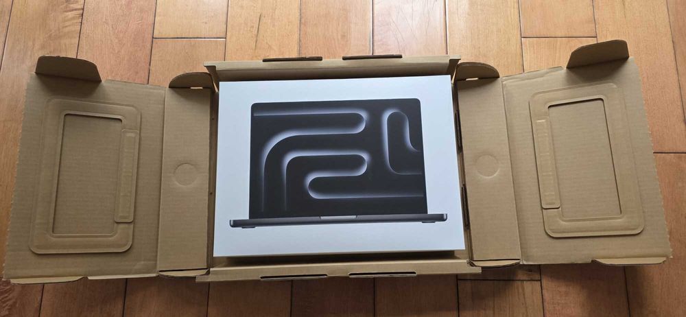 MacBook Pro 14″ M5, 16GB RAM, 1TB SSD – SIGILAT, Space Black