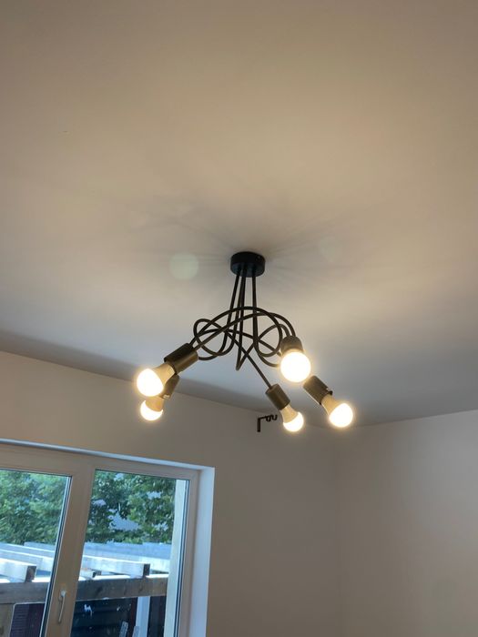 Set corpuri de iluninat IKEA ( 3 lustre negre+ 1 plafoniera)