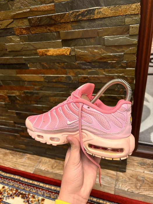 Adidași Nike Air Max Plus TN roz