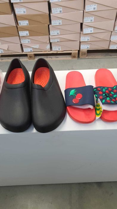 Engros Papuci de plaja/Slapi de plaja - Loturi de 100 perechi