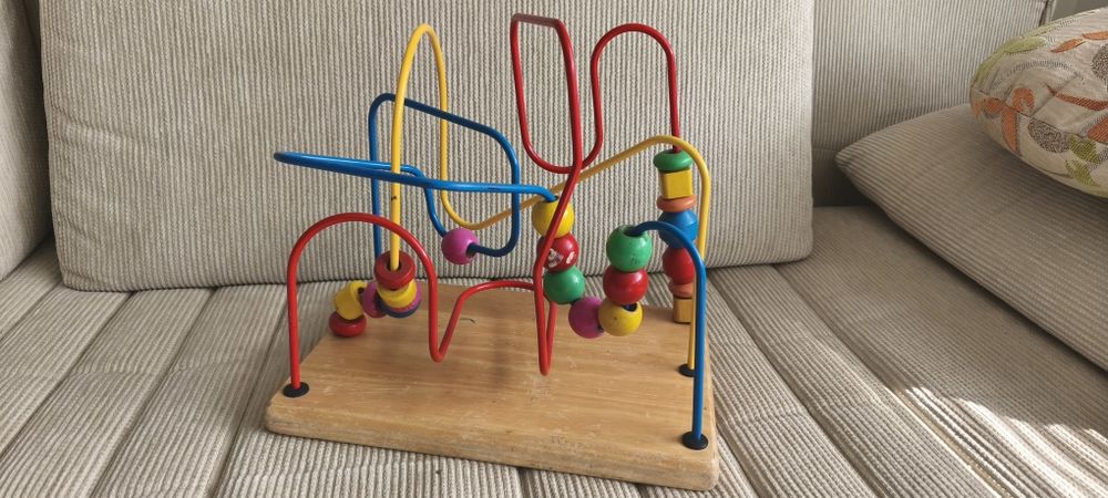 Дървена играчка за деца - лабиринт