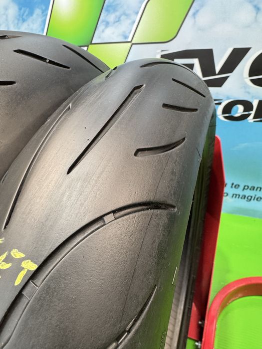 Set Anvelope Moto 120 70 17 si 190 55 17 Metzeler 2023 M9RR Set118