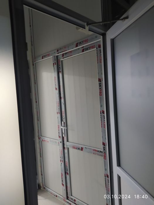 Пластиковый окно