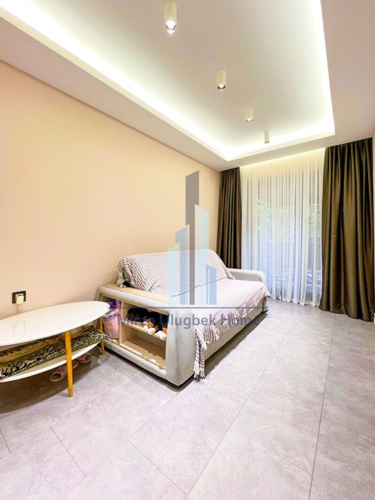 5/1/4 77 серия Паркентский 100м2 свой дворик