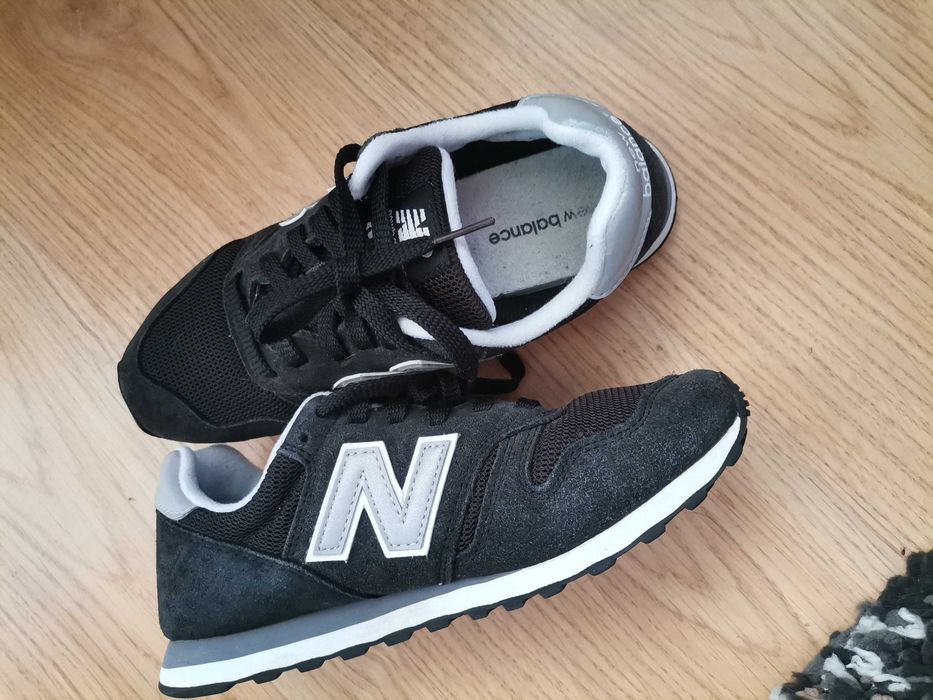 New balance 373 маратонки
