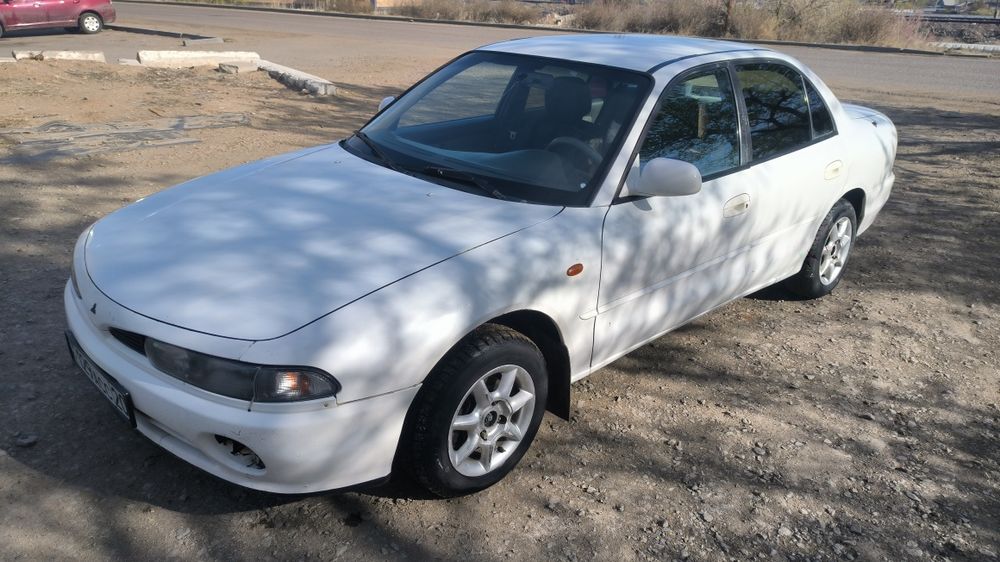 Митсубиси галант