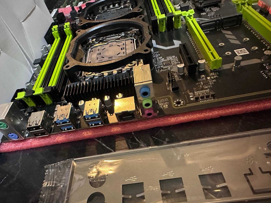 Мощные двухпроцессорные комплекты X99 с 128 гб озу + куллера