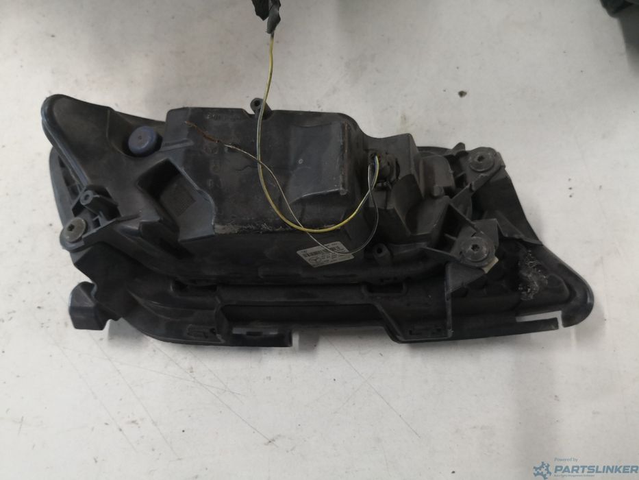 Semnalizare Dreapta Fata Mercedes-Benz E-Class (W212) [ 2009 - > ] Oem