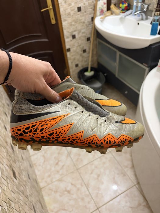 Ghete nike marimea 40 acc hypervenom