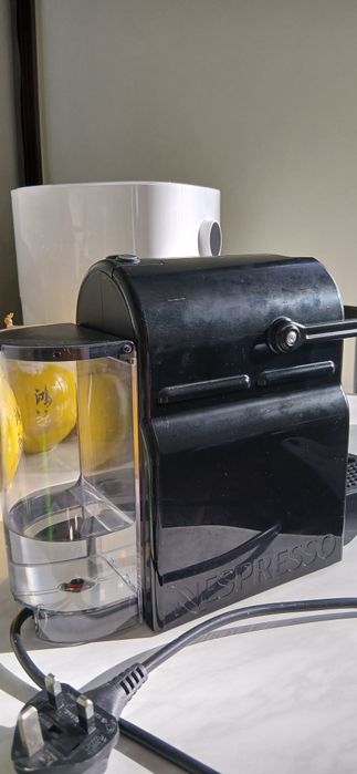 Кофе машинка Nespresso