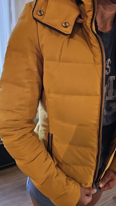 Geaca femei, cu  puf, marime S