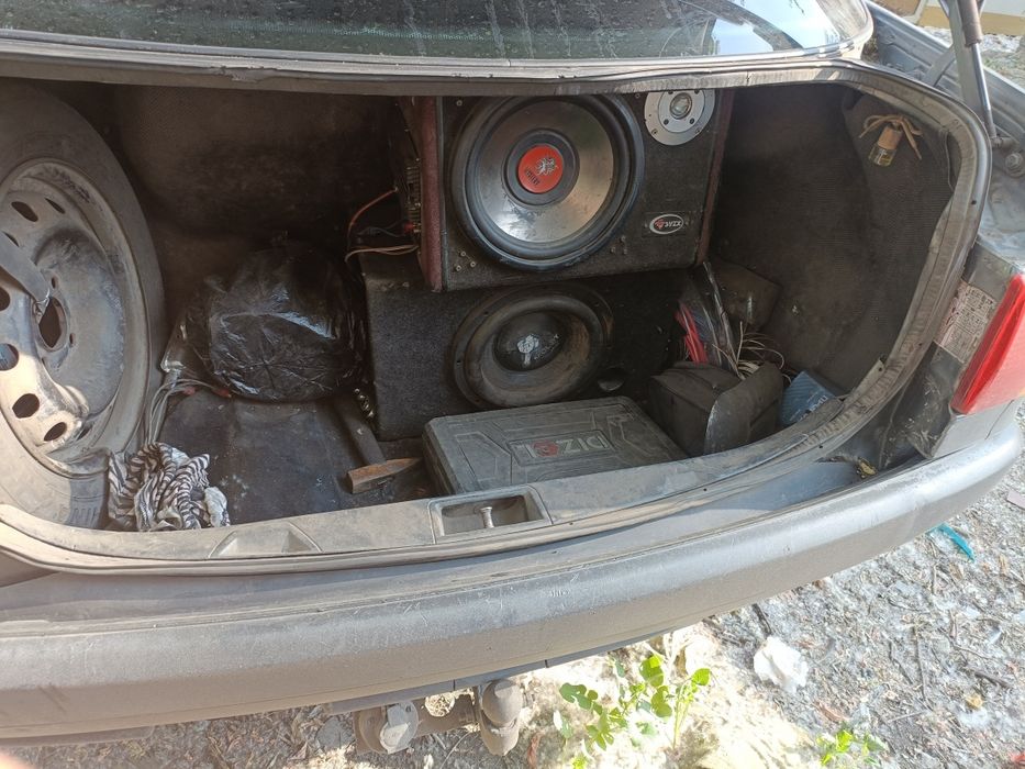 Продам audi b3 на карбюраторе
