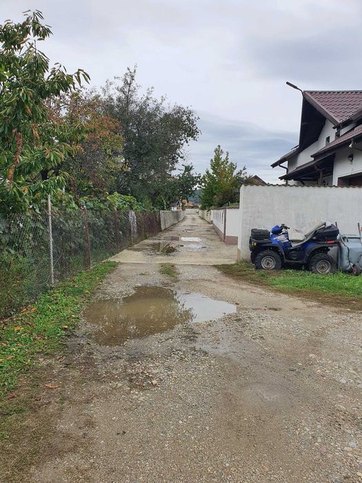 Teren 1200 mp curti constructii si cota 
drum Rm Valcea Goranu Lespezi
