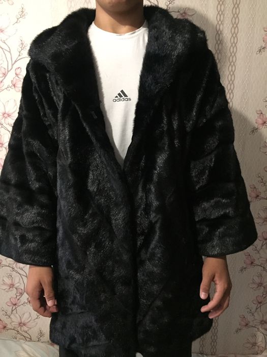 Женская шуба. На размер 52