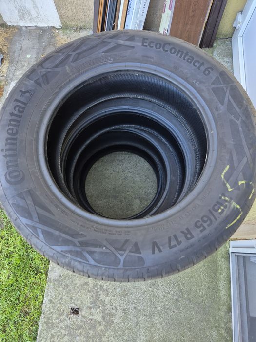 Cauciucuri de vara măsură  215/65 R17 V