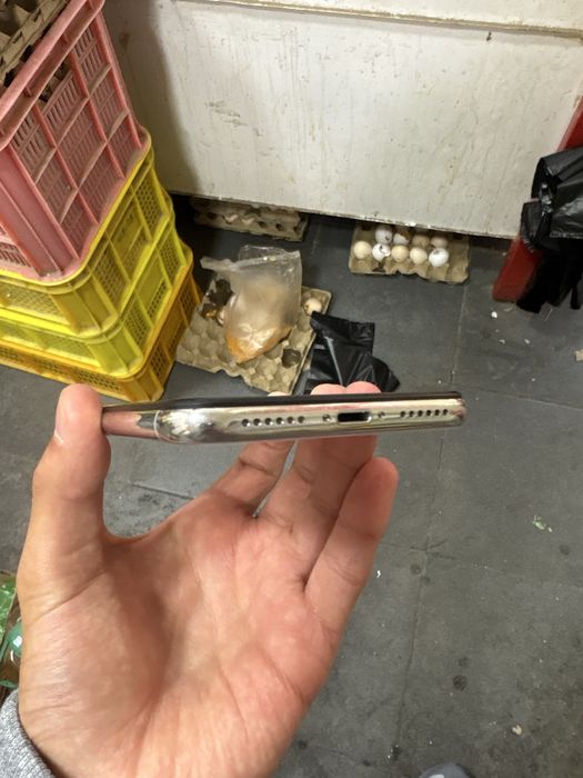 Iphone X 256gb ekran almashgan orqa krishka almashgan