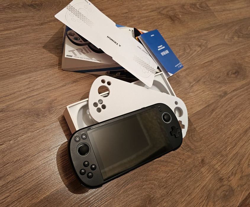 Trimui Smart PRO портативная консоль