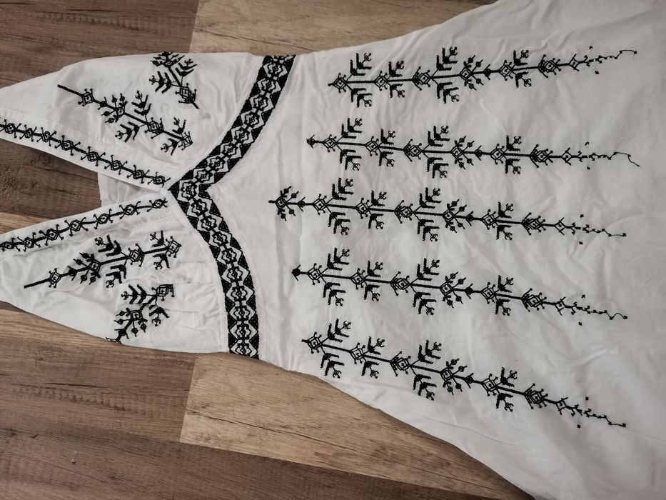 Rochie de vara brodata