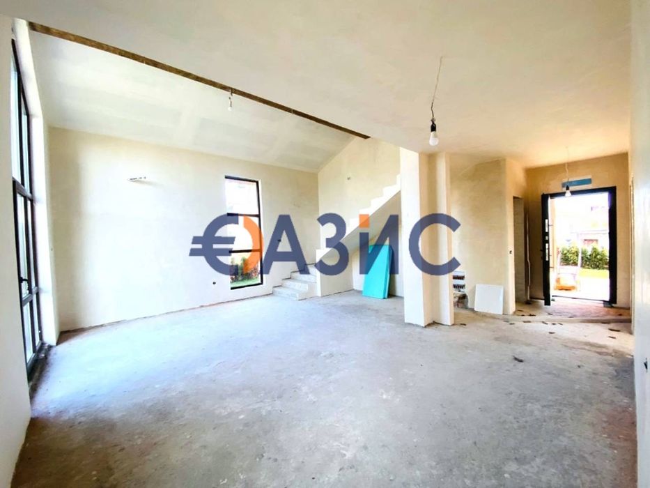 Продава се Многостаен апартамент в с. Тънково, Област Бургас - 164 кв.м за 1464 €/кв.м - Снимка #6