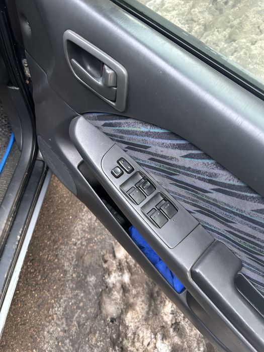 Тоиота калдина 1996 года продается