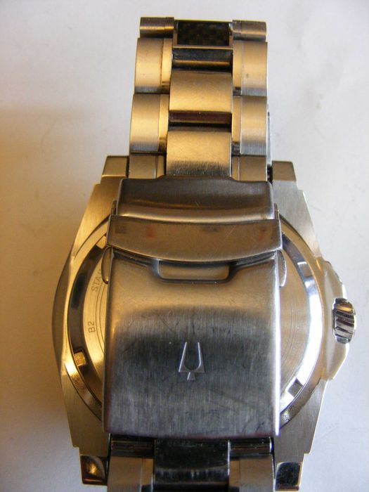 Bulova Precisionist Champlain Watch 300 Meters Carbon