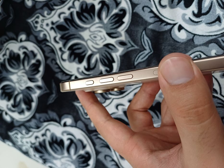 Iphone 16 pro max 256 95% yomks sim+esim