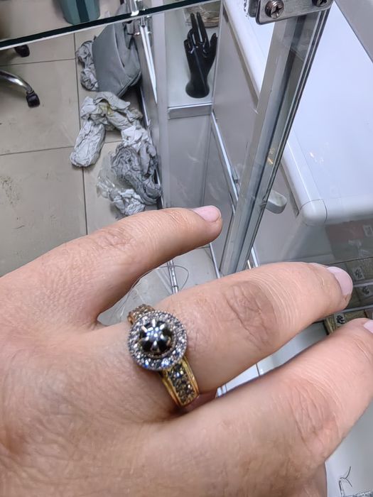 Продам золото кольцо серьги