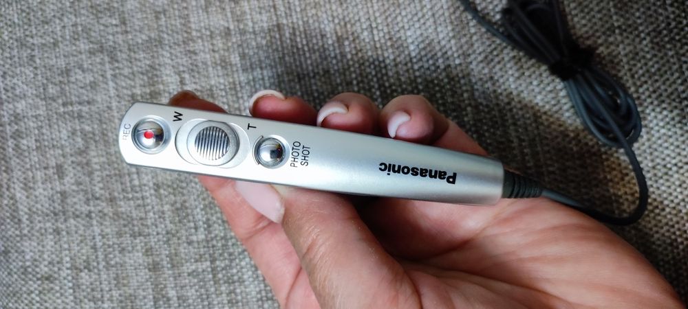 Микрофон Panasonic (петличка) для телефона. Новый