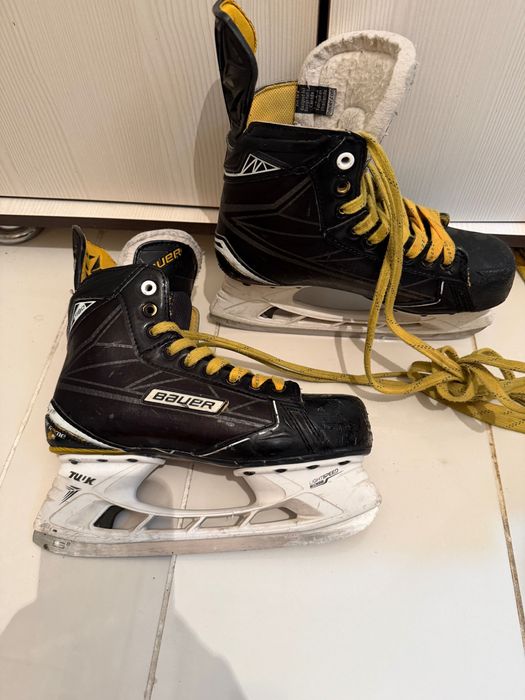 Продается коньки