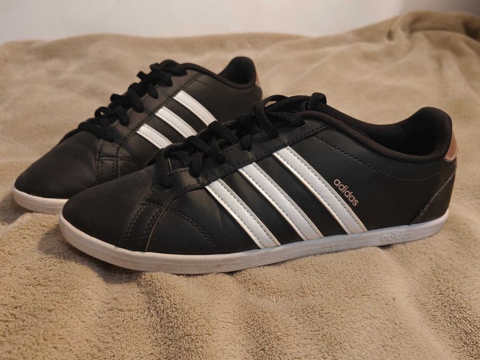 Adidas VS Coneo QT pink
