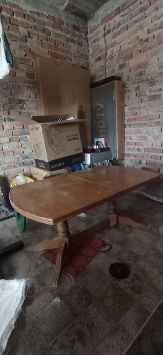 Продавам разтегателна маса