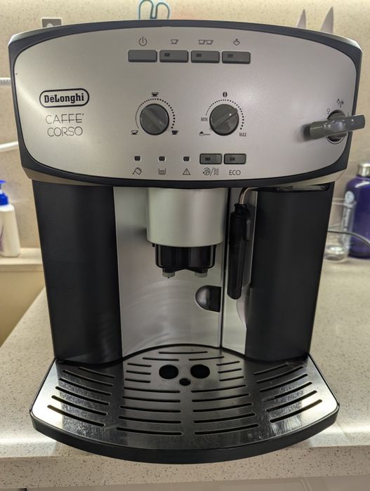 Кафемашина кафе автомат Delonghi Caffe Corso