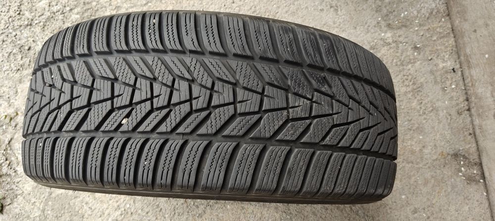Anvelope iarnă Hankook Winter i*cept evo3 235/45 R18 98V DOT 2024