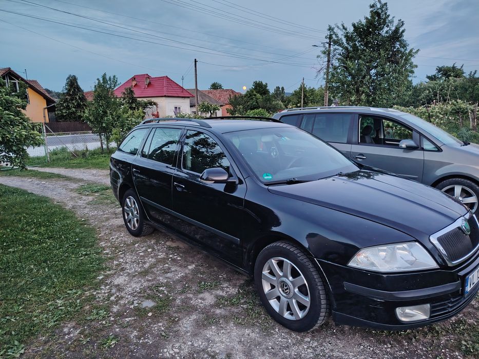 Vând SKODA Octavia 2
