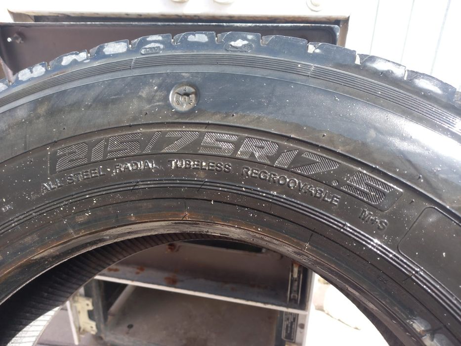 Шина   на  автобус