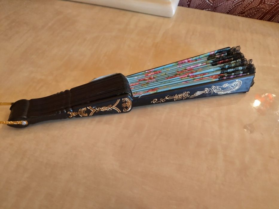 Сгъваемо ветрило от Китай