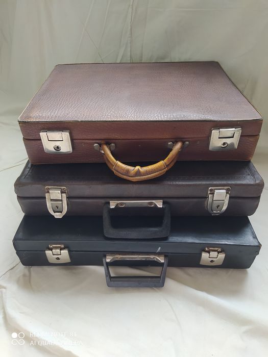 Продам чемодан времён ссср