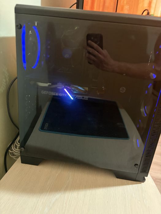 Vand pc de gaming