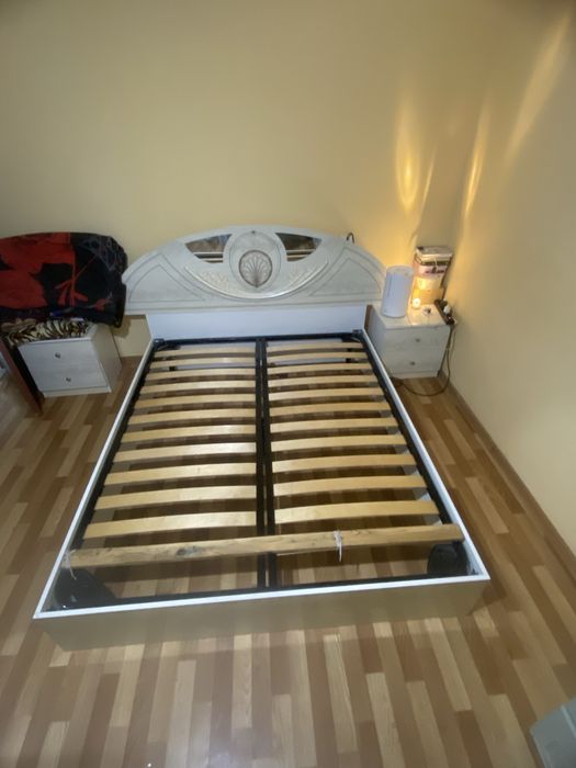 Спальный  гарниьур